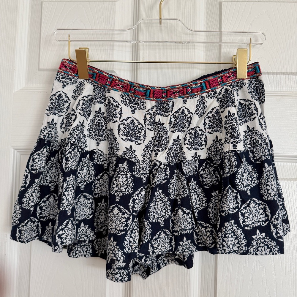 Navy Blue White Bohemian Boho Paisley Printed Shorts
